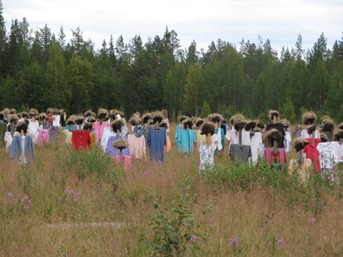 Thăm cánh đồng bù nhìn kỳ quái ở Phần Lan - 1