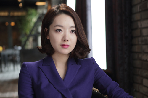 Lật mặt những chiêu trò sao Kbiz - 4