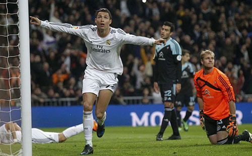 Sau V18 La Liga: Tam mã cùng tiến - 2