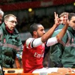 Bóng đá - Bi kịch Walcott: Ác mộng cho Arsenal