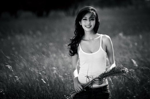 28 tuổi, vẫn chờ đợi một lời yêu - 1