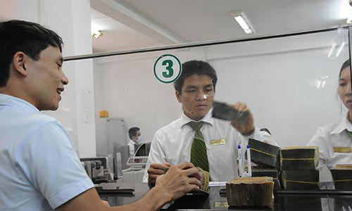 Kẽ hở trong giám sát tài chính - 1