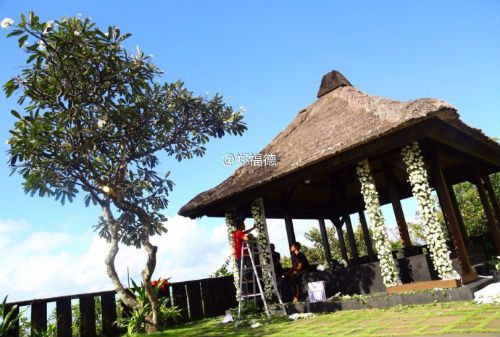 Nụ hôn, nước mắt hạnh phúc Dương Mịch ngày cưới - 11