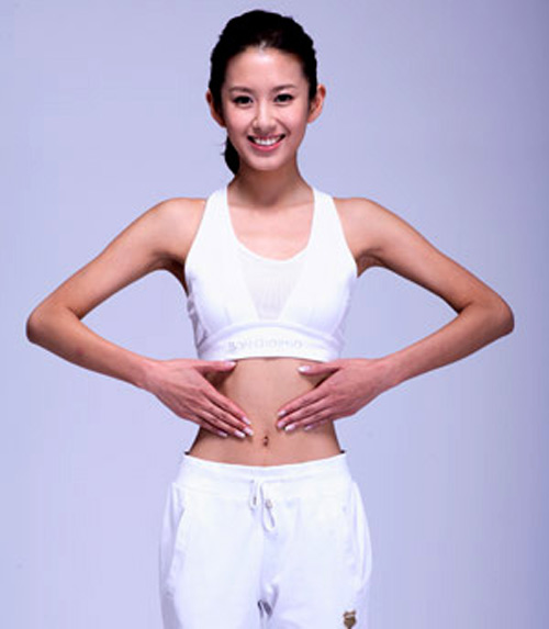 Massage để khuôn mặt thon đẹp chơi Tết - 4