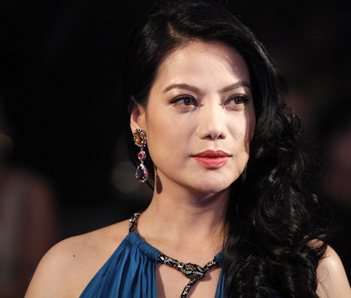 Eo thon, ngực đầy hút mắt của mỹ nhân Việt - 3