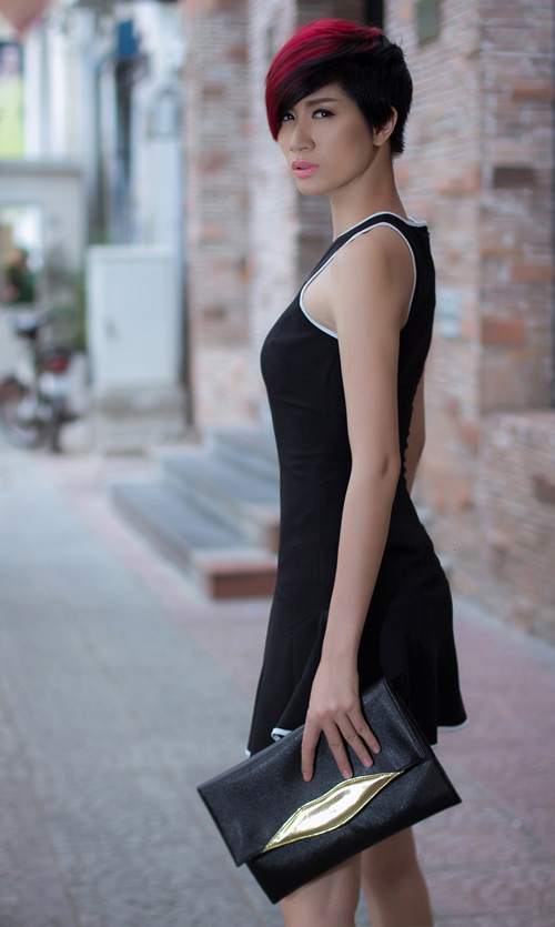"Bà chủ bún đậu" nuột nà cùng váy Xuân - 6