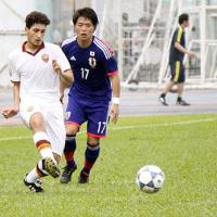 Bóng đá - U19 Roma - U19 Nhật Bản: Chiến đấu hết mình
