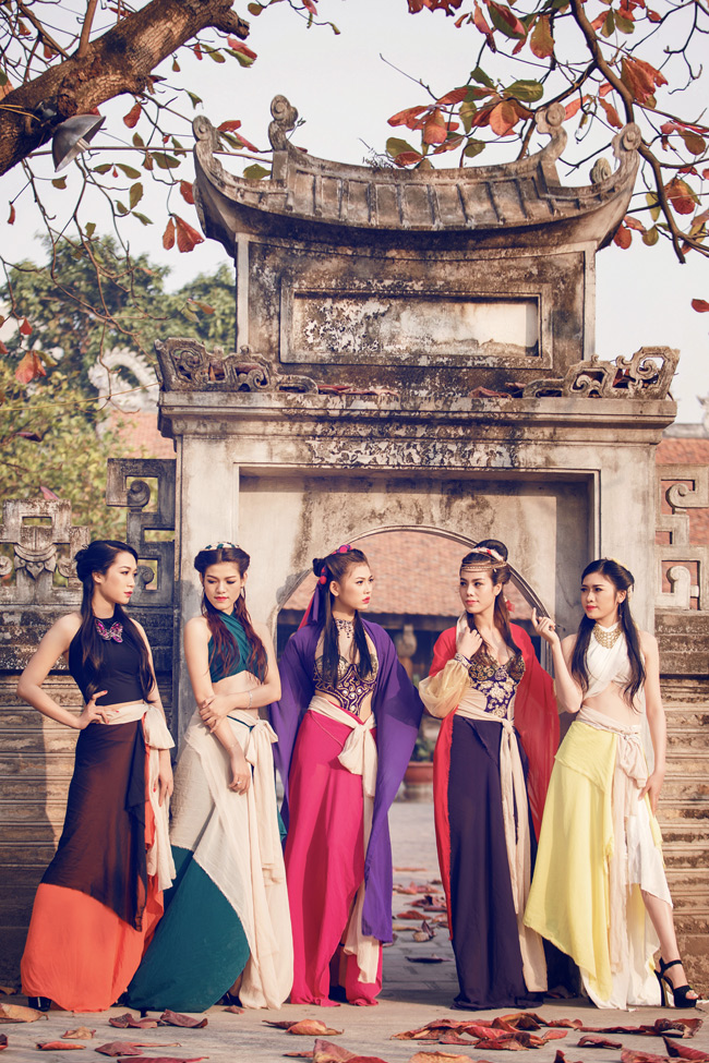 5 cô gái với khoe người đẹp, dáng chuẩn trong trang phục của 'mỹ nhân kế'
