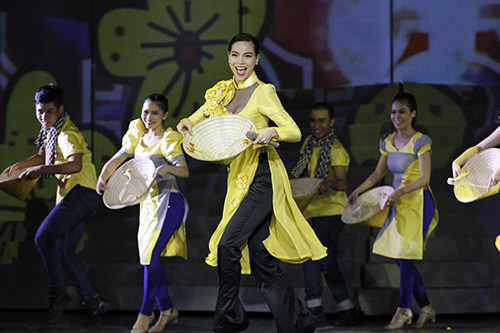 Duyên dáng Việt Nam 26: Không thất vọng! - 12