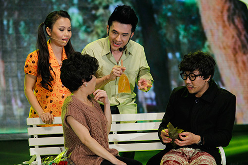 Đan Trường liên tiếp bị "cưỡng hôn" - 18