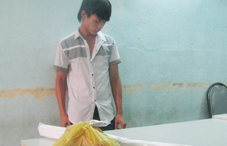 Đòn thù của người thím dâu loạn luân - 2