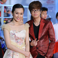 Ca nhạc - MTV - Mỹ An rạng rỡ bên Hoàng tử the Voice