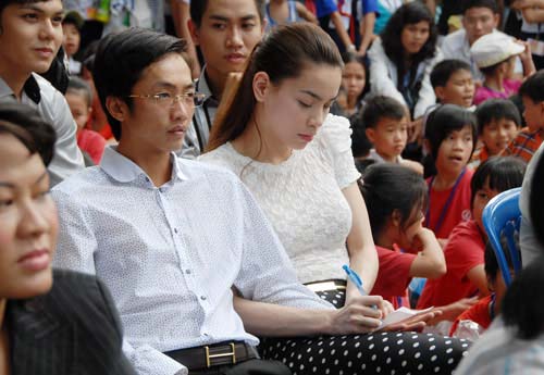 Chuyện yêu của Hà Hồ, Quốc Cường - 6