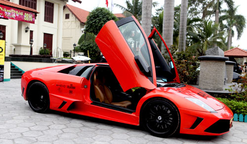Cận cảnh Lamborghini Murcielago của đại gia Hà Thành - 6