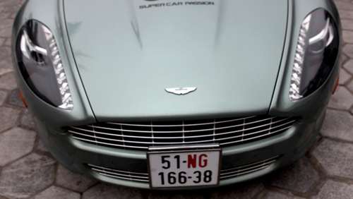 Aston Martin Rapide "nữ hoàng" sedan - 12