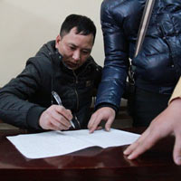 Pháp luật - HN: CSGT đuổi bắt tên cướp iPhone trên phố