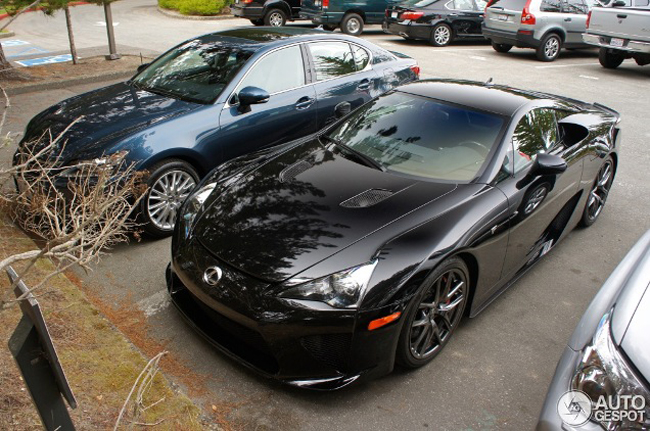 Lexus LFA
