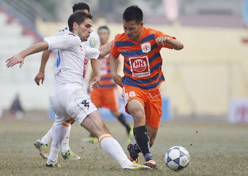 Tiền vệ có bằng đại học làm "náo động" V-League - 2