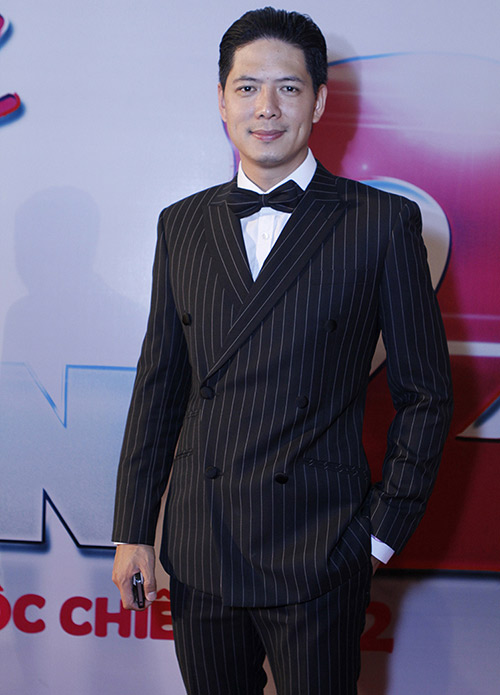 Vân Trang, Victor Vũ lạnh nhạt sánh đôi - 4