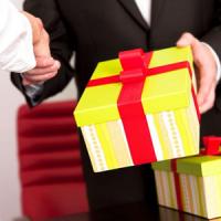 Tin tức trong ngày - Hà Nội theo dõi “tặng quà tết sếp”