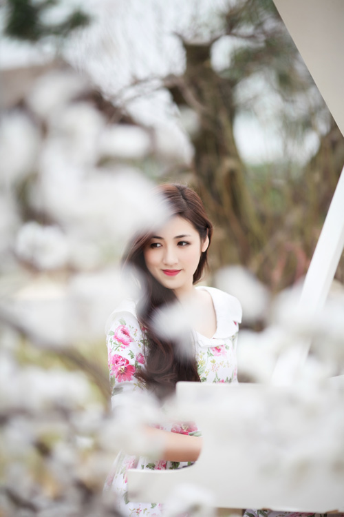 Diện váy xòe yêu kiều như á hậu Tú Anh - 6