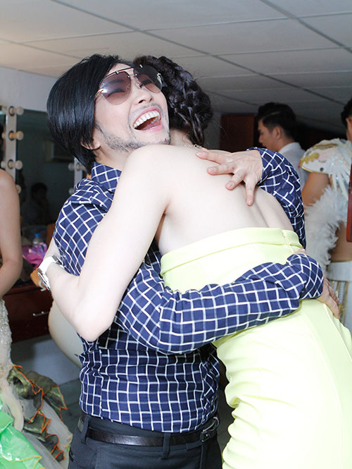 Phương Thanh chuẩn men ôm cứng Vũ Hoàng Điệp - 5