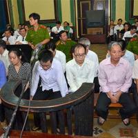 Pháp luật - Lừa 120 tỉ ở Agribank Tân Bình: 2 kẻ thoát án chung thân