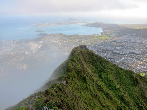 Ấn tượng "Nấc thang lên thiên đường" ở Hawaii - 6