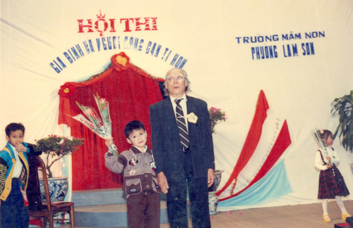 Lê Văn Kiên tung ảnh thơ bé dễ thương - 8