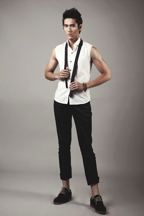 Lê Văn Kiên tung ảnh thơ bé dễ thương - 2