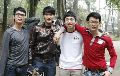 Lê Văn Kiên tung ảnh thơ bé dễ thương - 11