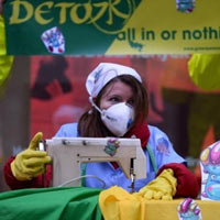 Thị trường - Tiêu dùng - Quần áo trẻ em Trung Quốc đắt tiền cũng có độc