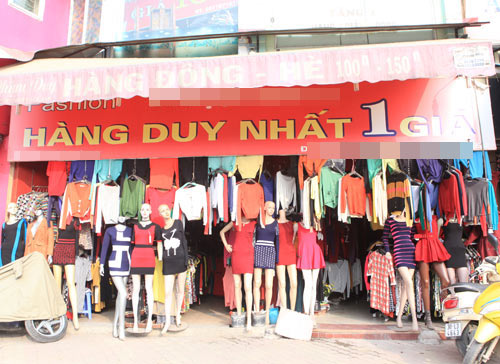 4 chiêu "chống ế" của tiểu thương thời trang - 5