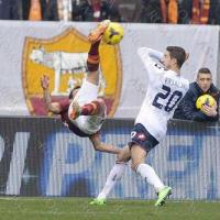 Bóng đá - "Xe đạp chổng ngược" đẹp nhất V19 Serie A