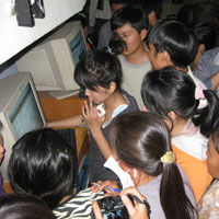 Tin tức trong ngày - Bán vé tàu Tết tại trường ĐH: Ít người mua