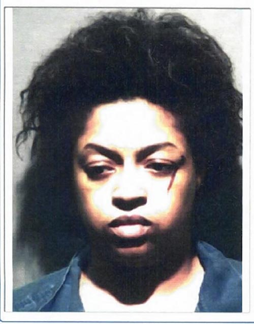 Mỹ: Mẹ làm lễ "trừ quỷ", đâm 2 con chết thảm - 2