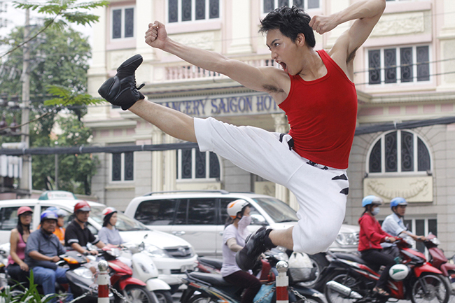 Đình Lộc được chú ý khi tham gia cuộc thi Thử thách cùng bước nhảy 2013
