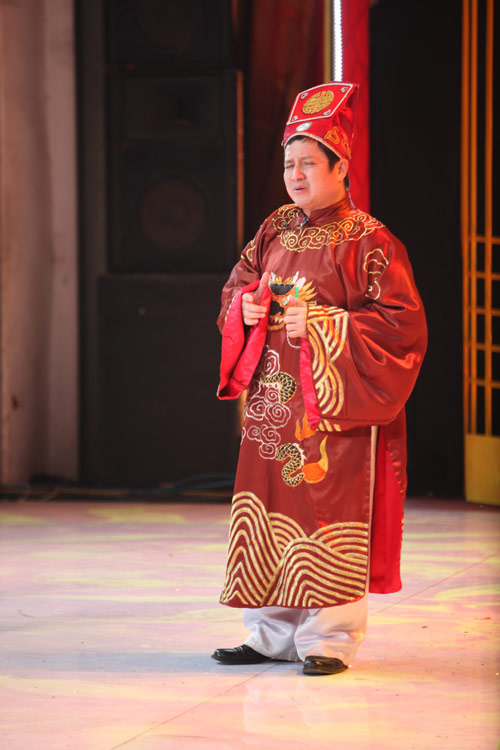 Táo Quân 2014: "Ngọc Hoàng giả" ăn cắp vặt - 17