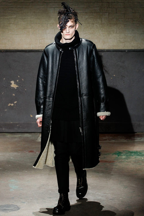 Xin chào chàng trai bí ẩn của McQueen! - 2