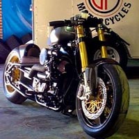 Ô tô - Xe máy - Harley-Davidson "độ" mạnh mẽ và bụi bặm