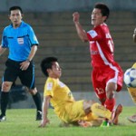 Bóng đá - V-League 2014: Lo ngại nhìn từ thẻ phạt