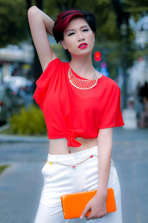 Trang Trần chọn màu chóe để lấy "hên" - 2