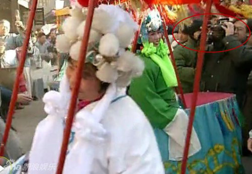 Những hạt sạn “to đùng” trong phim cổ trang Hoa - 4