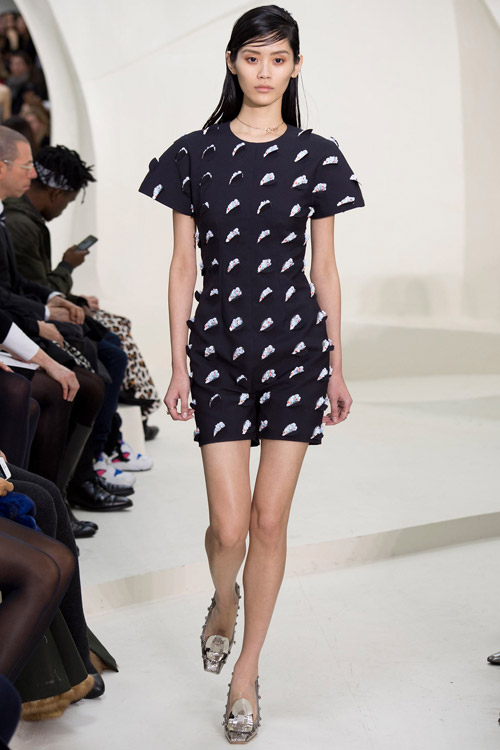 Dior: Sự xa xỉ nằm ở những điều bình dị - 19