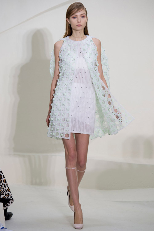 Dior: Sự xa xỉ nằm ở những điều bình dị - 2