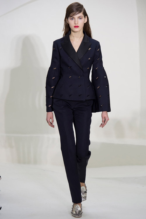 Dior: Sự xa xỉ nằm ở những điều bình dị - 7