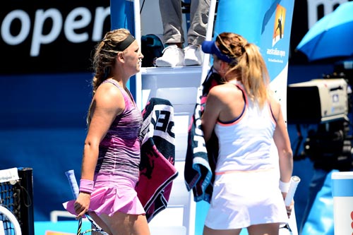 Azarenka - Radwanska: Sụp đổ hoàn toàn (TK Australian Open) - 1