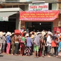 Tin tức trong ngày - Chuyện "lạ thường" ở một quán cơm chay Sài Gòn