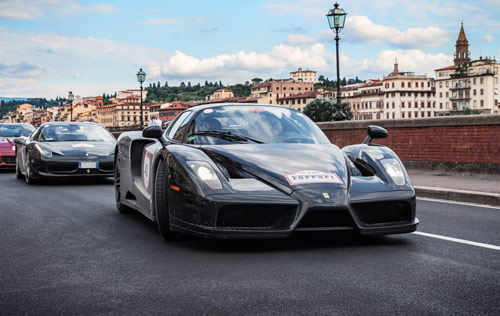“Huyền thoại” Ferrari Enzo quần tụ trên đất “mẹ” - 14