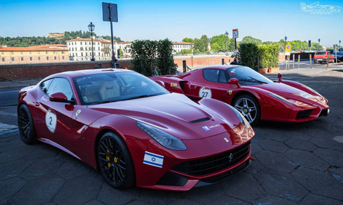 “Huyền thoại” Ferrari Enzo quần tụ trên đất “mẹ” - 2
